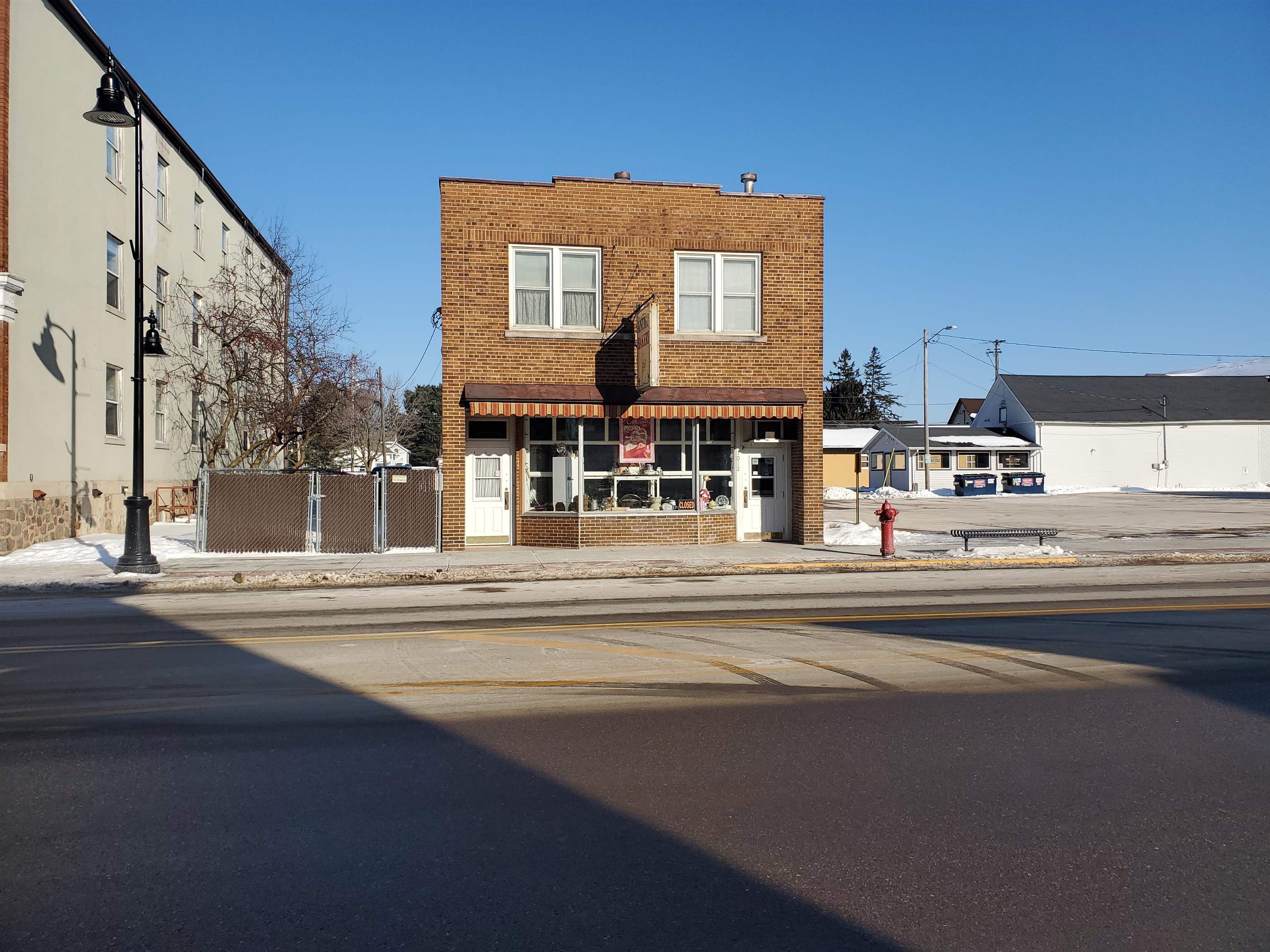 1012 5TH AVENUE Property Photo 1
