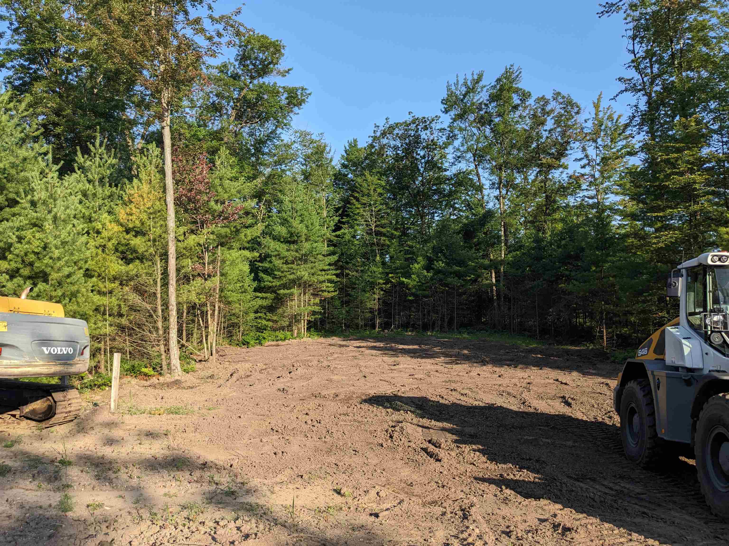 1106 Red Hawk Court Property Photo 2
