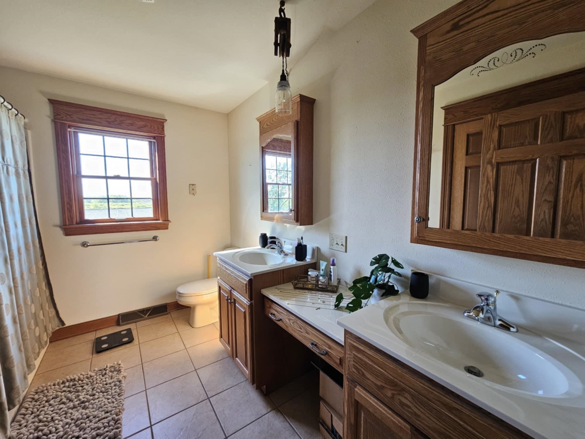 W2087 Willow Road Property Photo 14