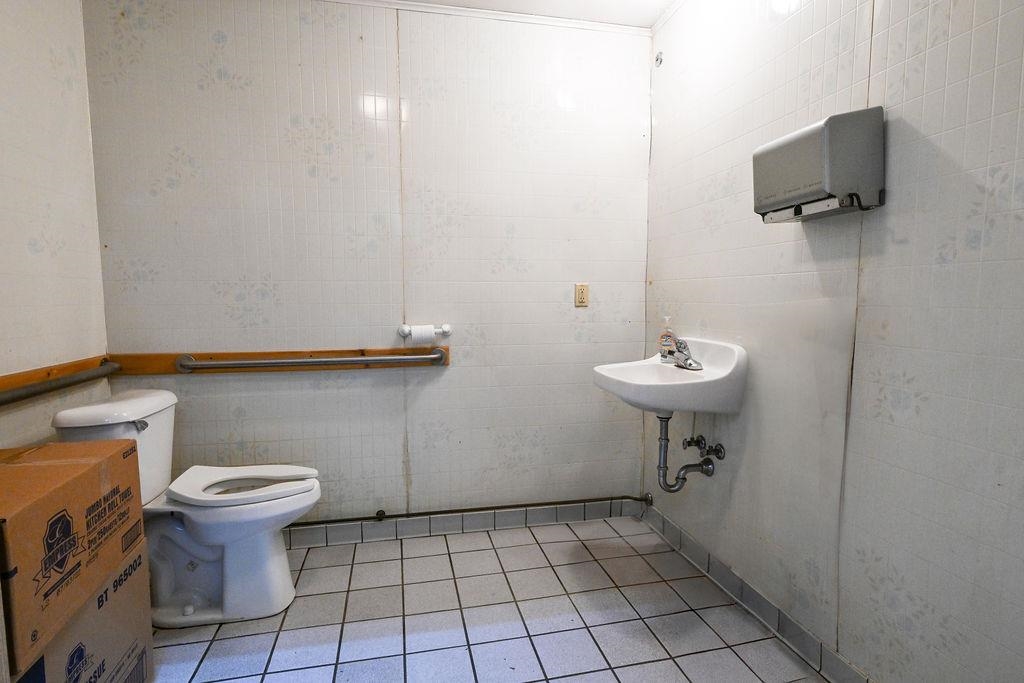 5011 State Highway 13/34 Property Photo 25