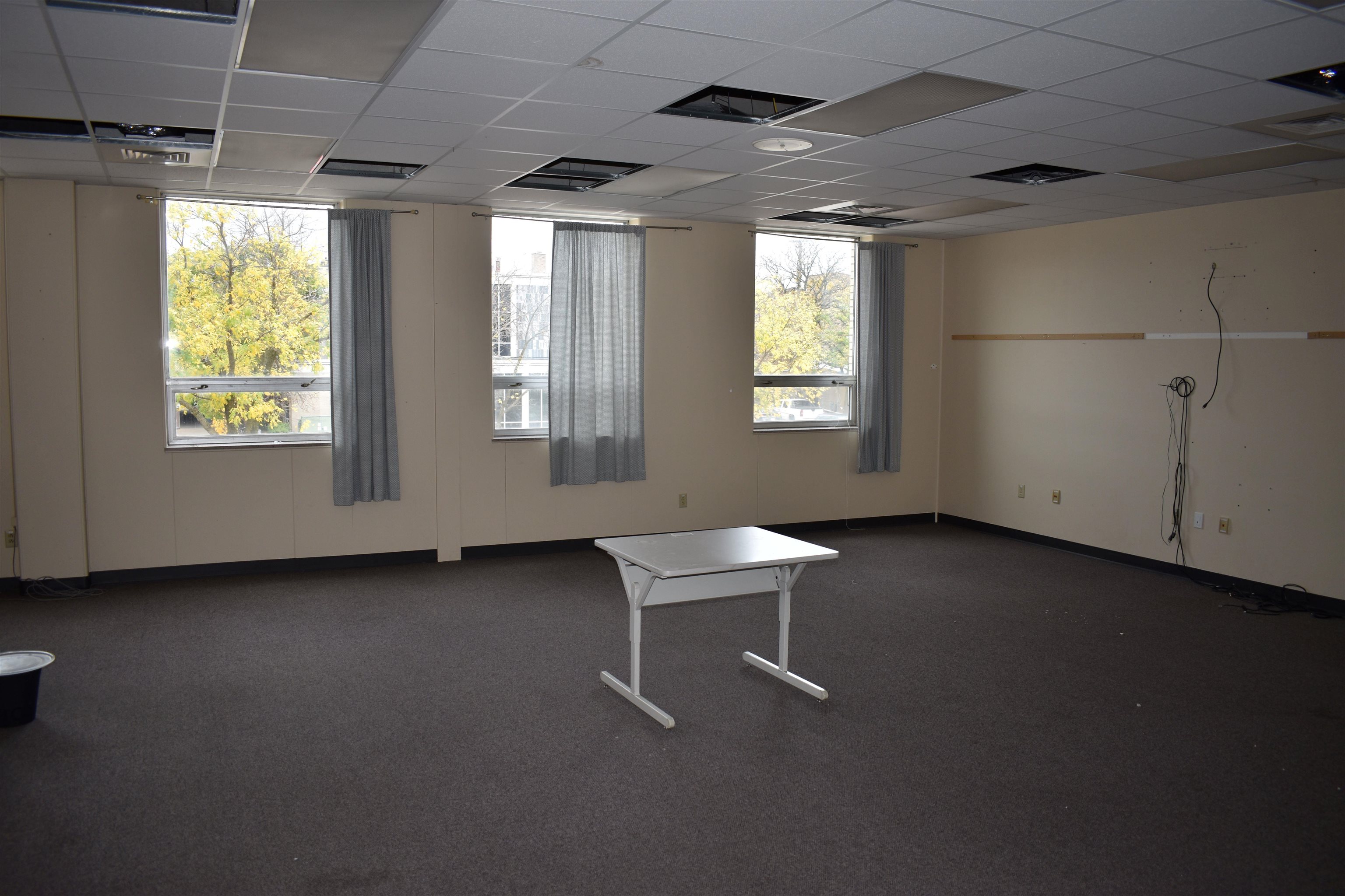 1025 Clark Street Property Photo 3