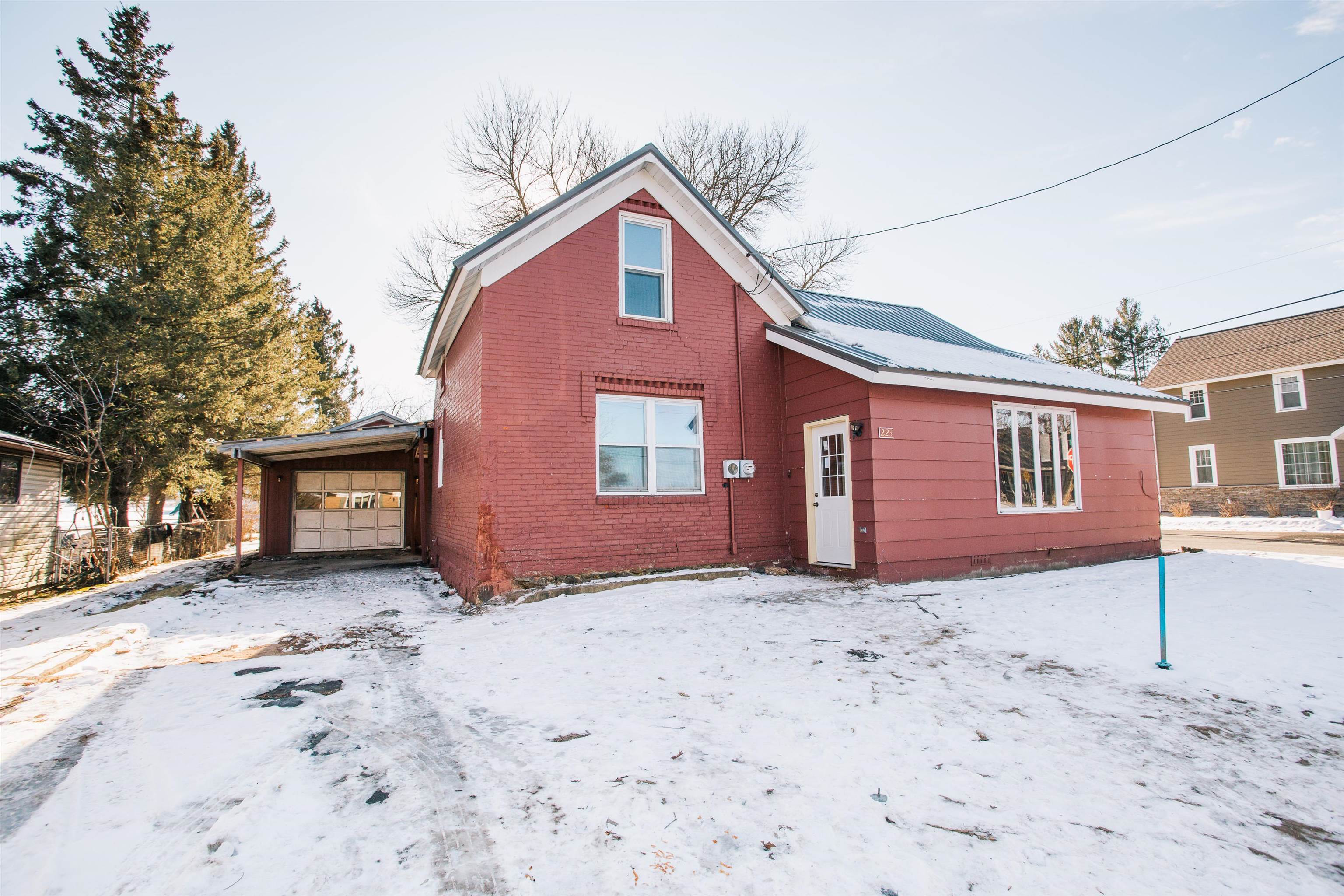 223 Quaw Avenue Property Photo