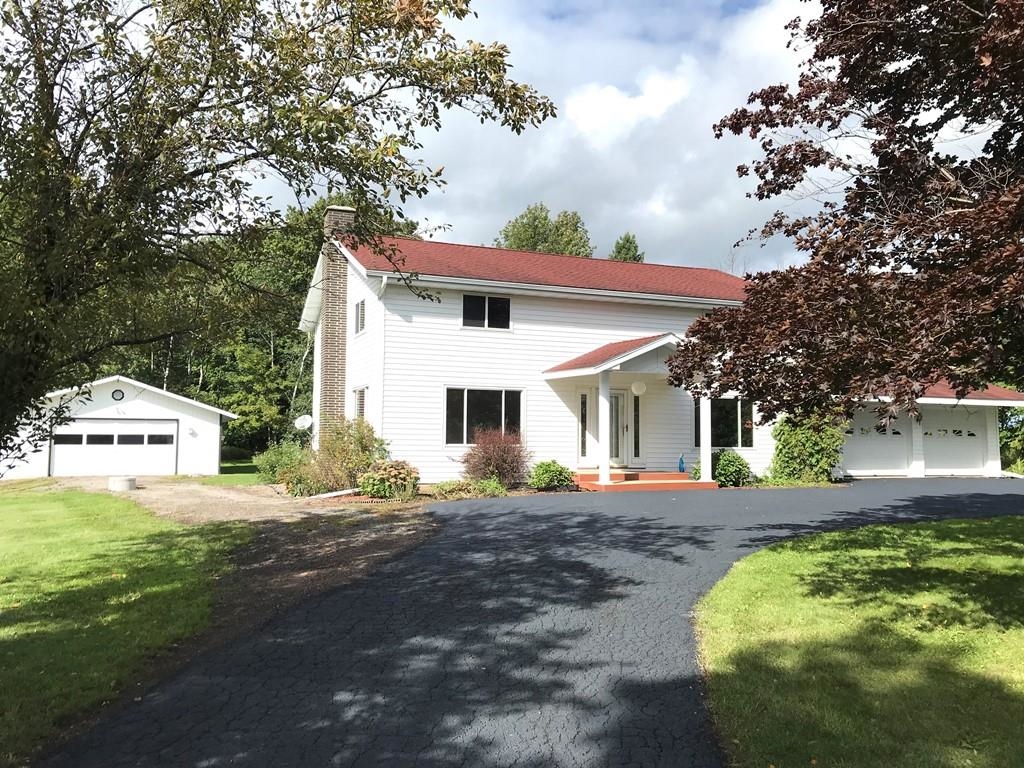 137454 Stettin Drive Property Photo 1