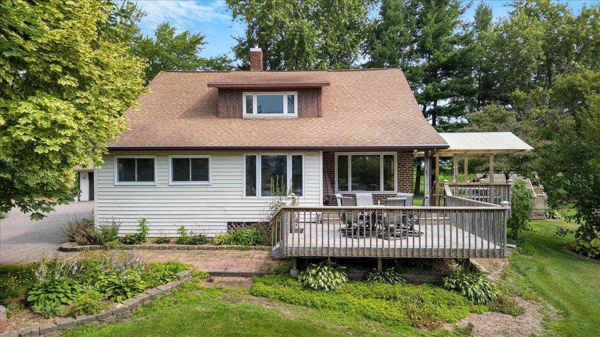 115100 Mc Millan Street Property Photo 1