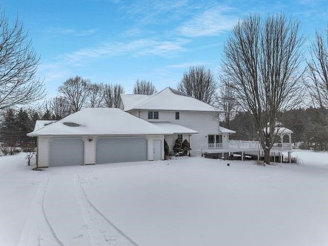 W8265 Pine View Court Property Photo 4