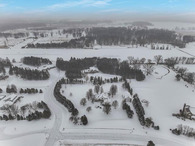 W8265 Pine View Court Property Photo 15