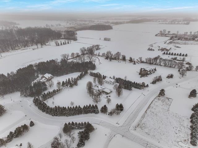 W8265 Pine View Court Property Photo 16