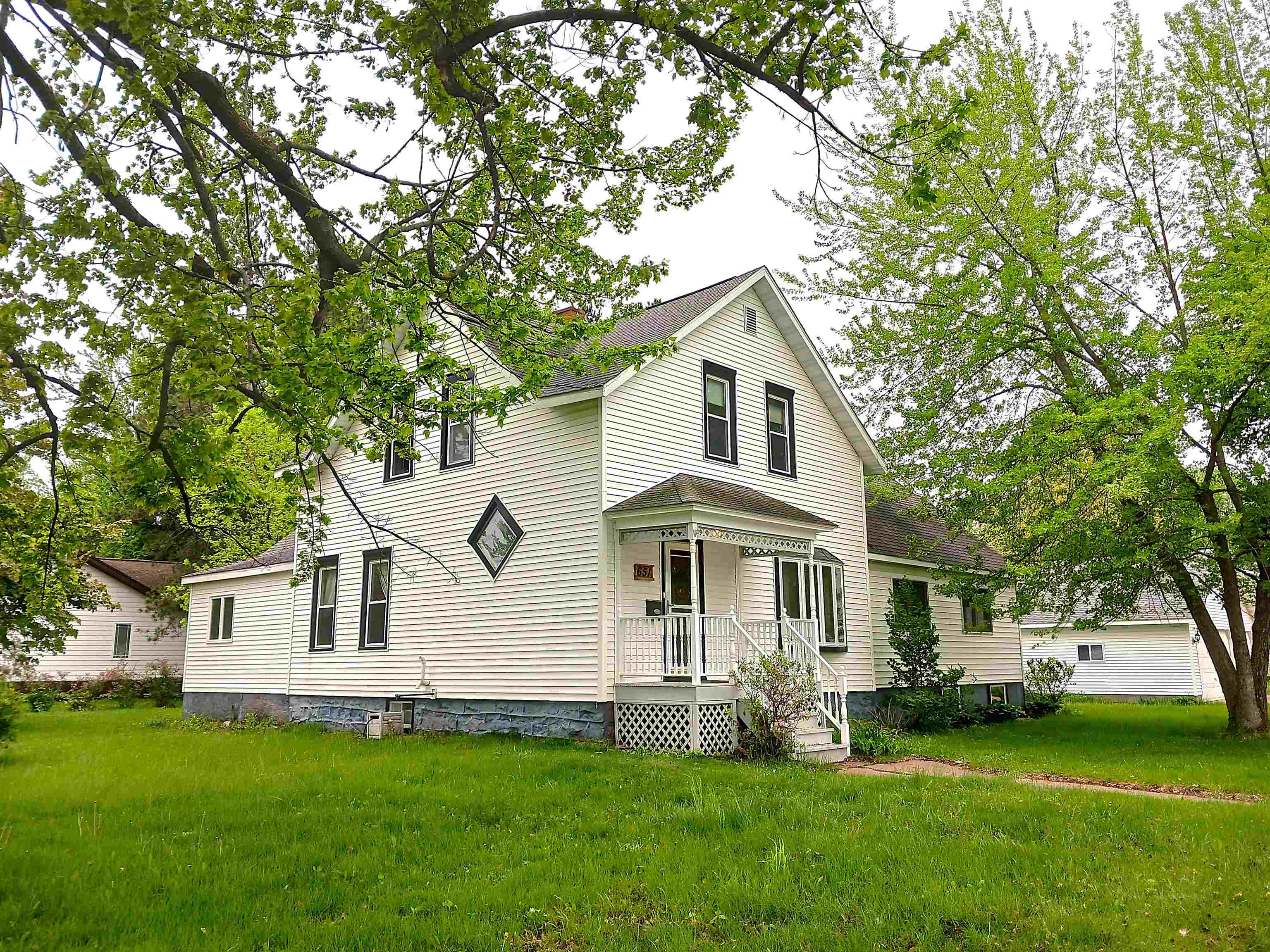 651 Wisconsin River Drive Property Photo 1