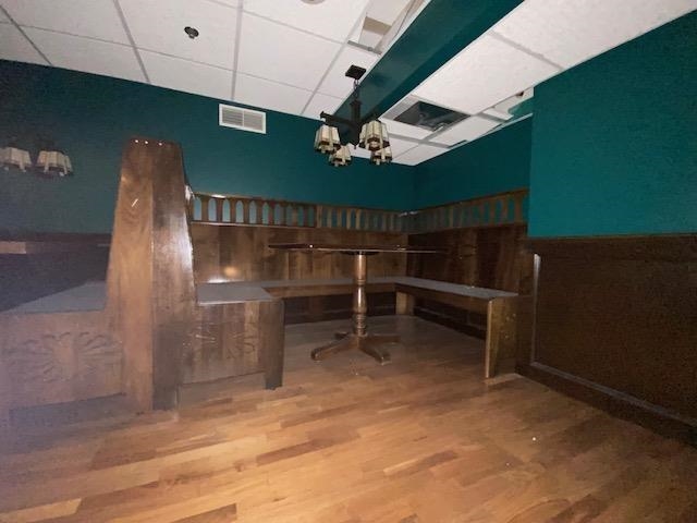 1408 Strongs Avenue Property Photo 26
