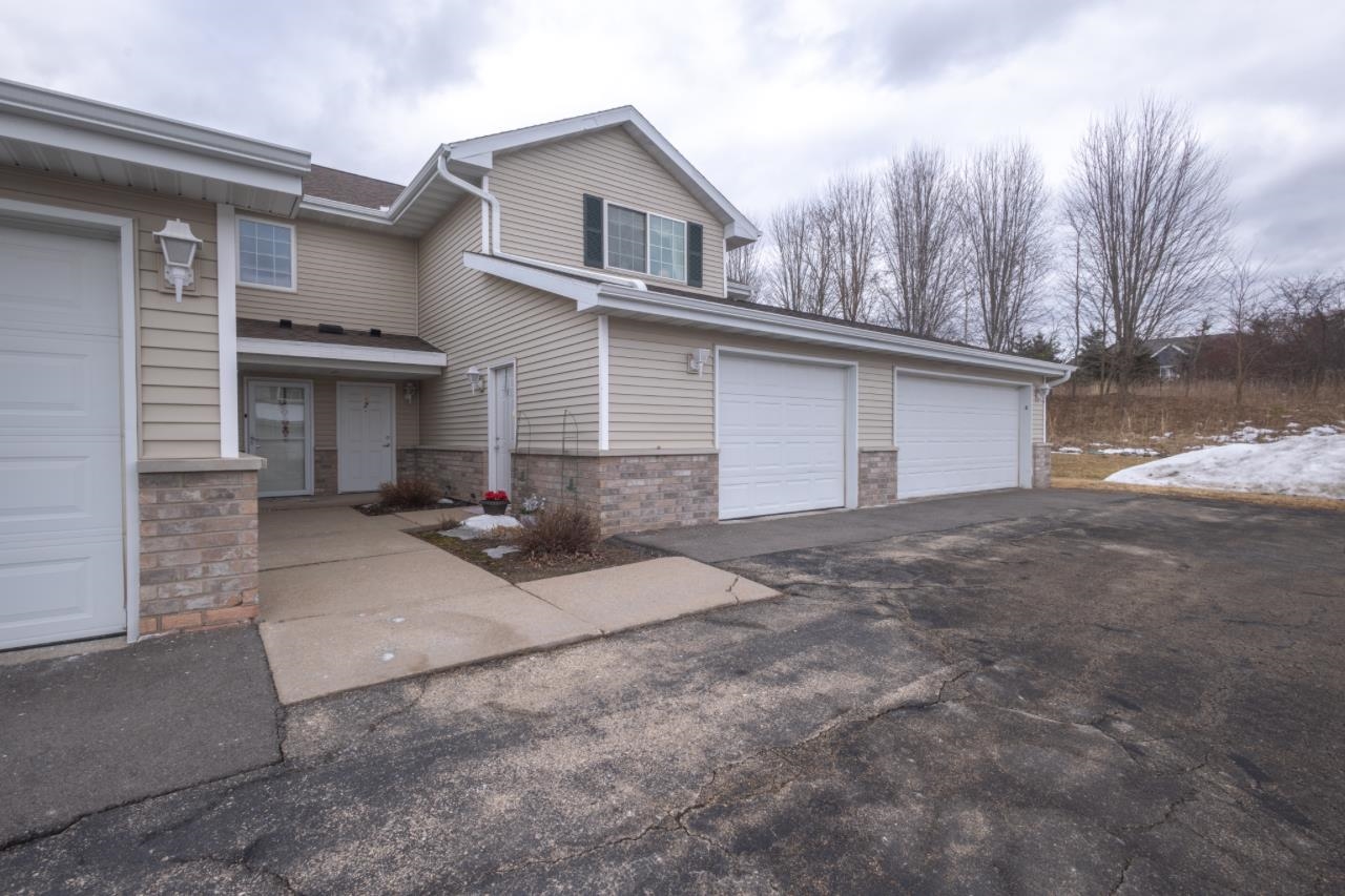 7375 Whitespire Road Property Photo