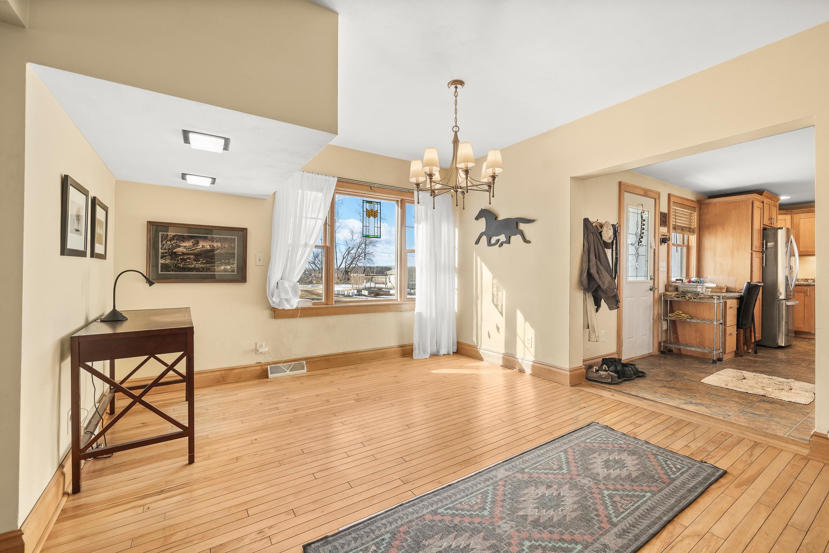 7550 Mill Creek Drive Property Photo 8