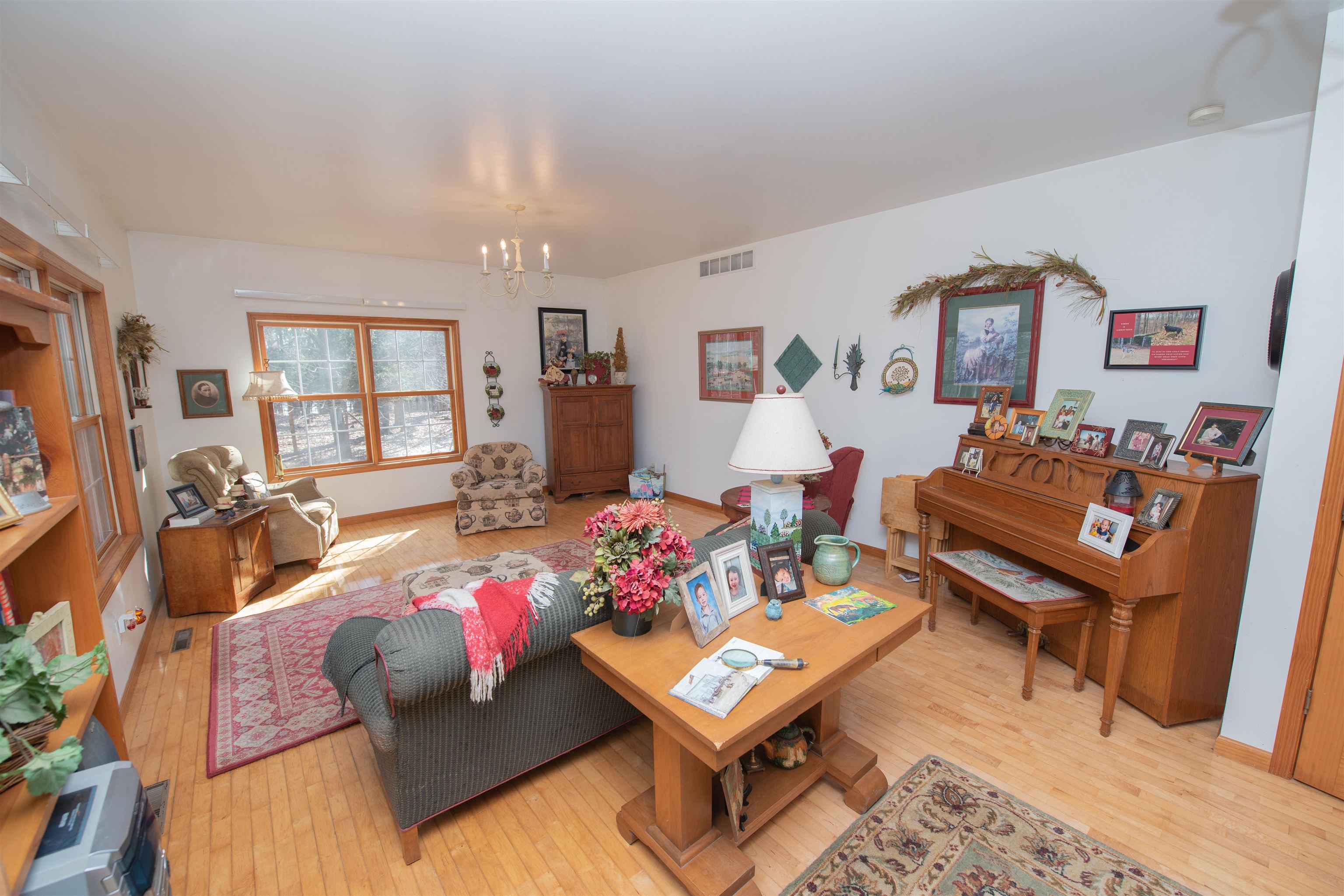 10456 Trout Creek Road Property Photo 8