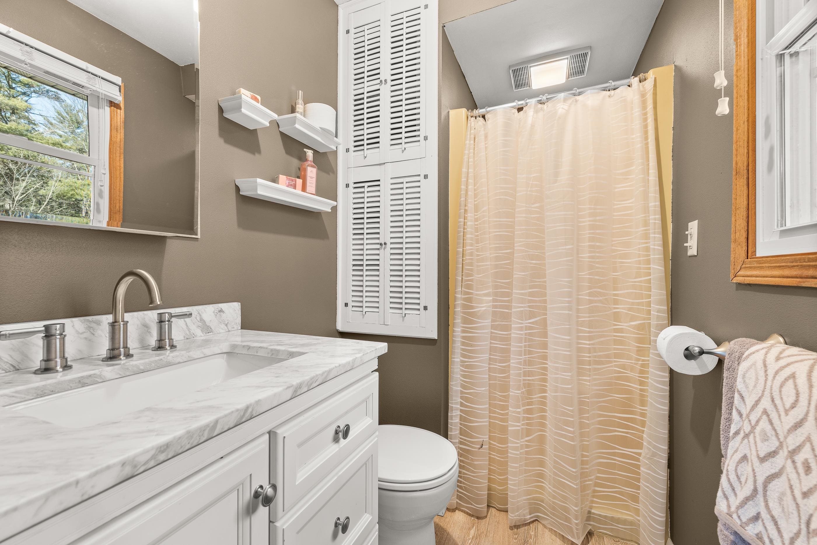 8121 County Road W Property Photo 26