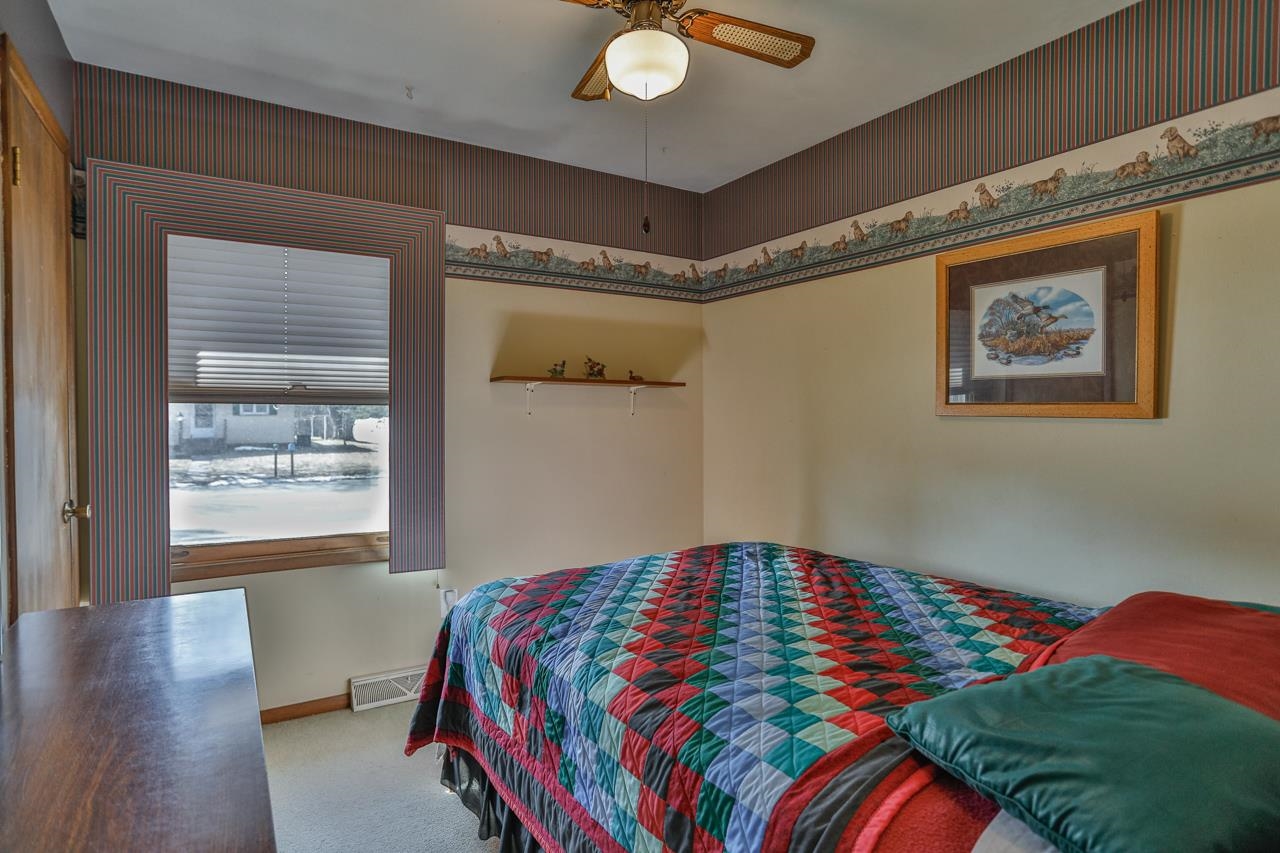 420 E Military Road Property Photo 18