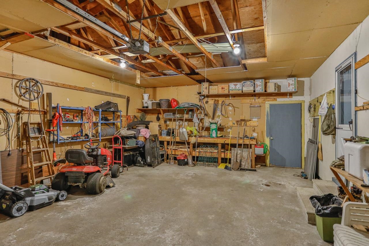420 E Military Road Property Photo 36
