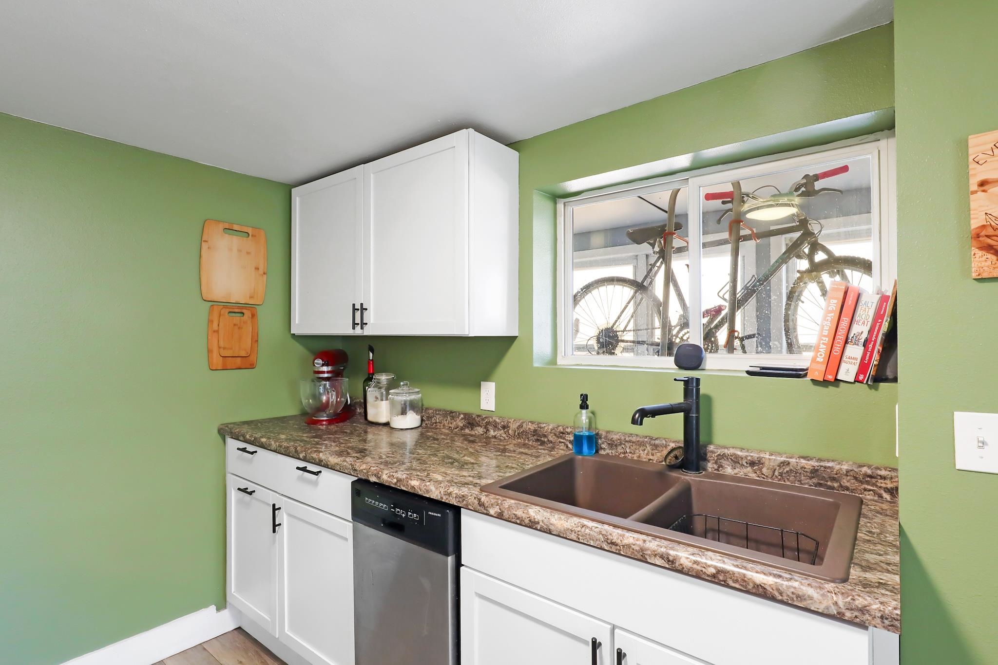 1909 Prairie Street Property Photo 15