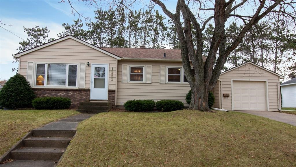 Wausau Real Estate Listings Main Image