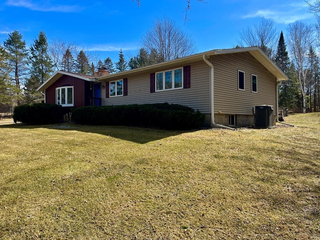 234867 Engman Drive Property Photo 1