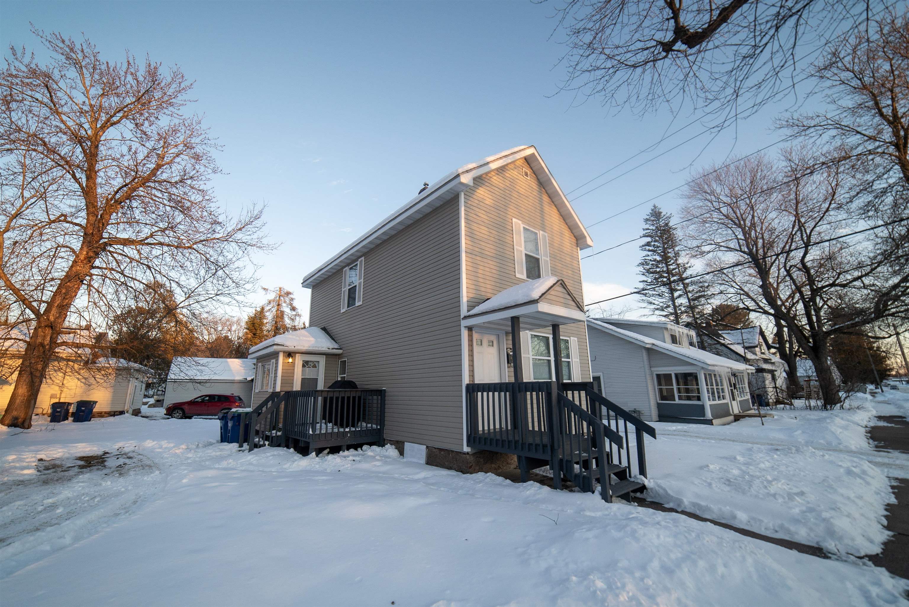 107 S Bellis Street Property Photo