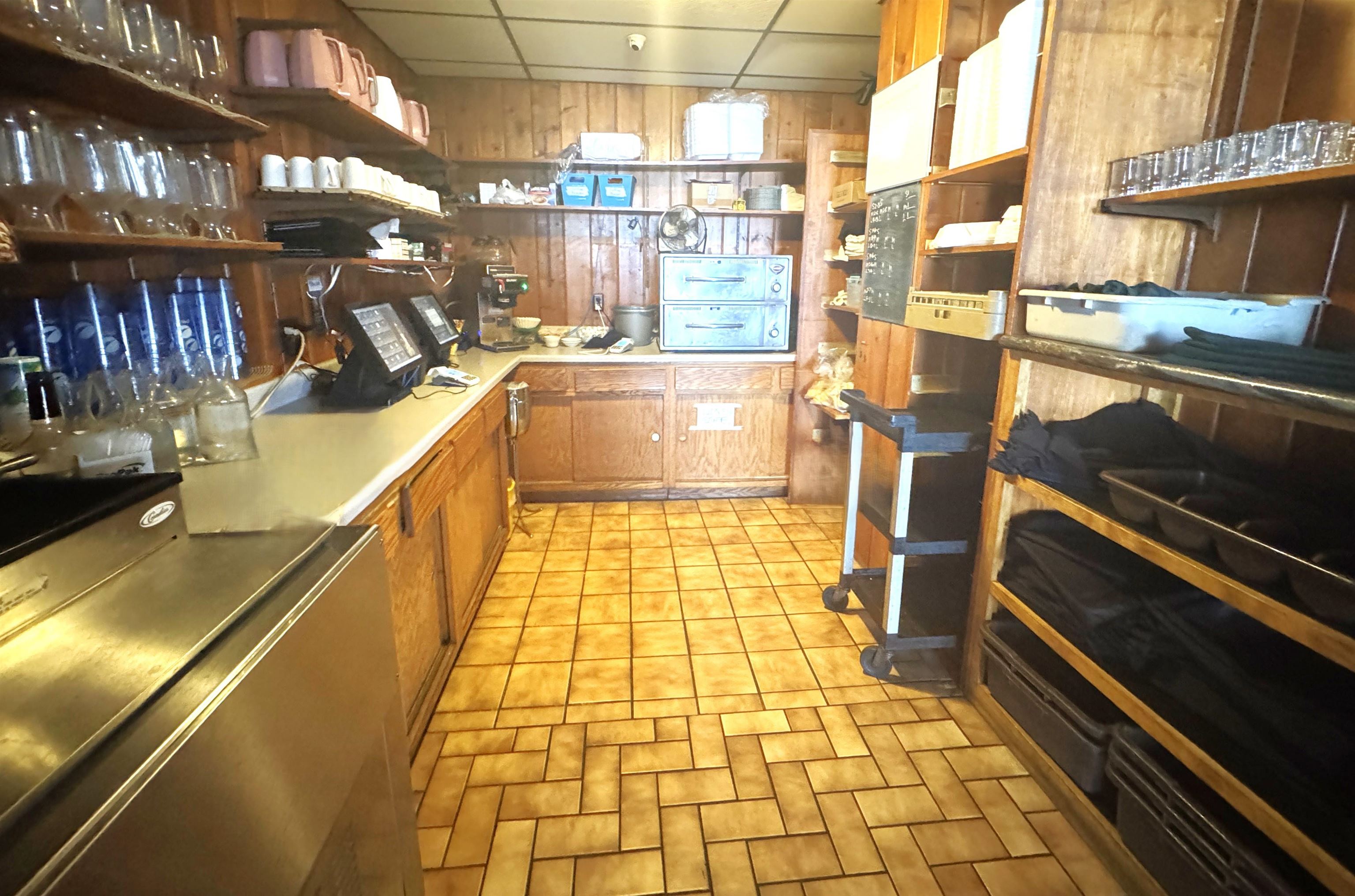 1315 Forrest Avenue Property Photo 13