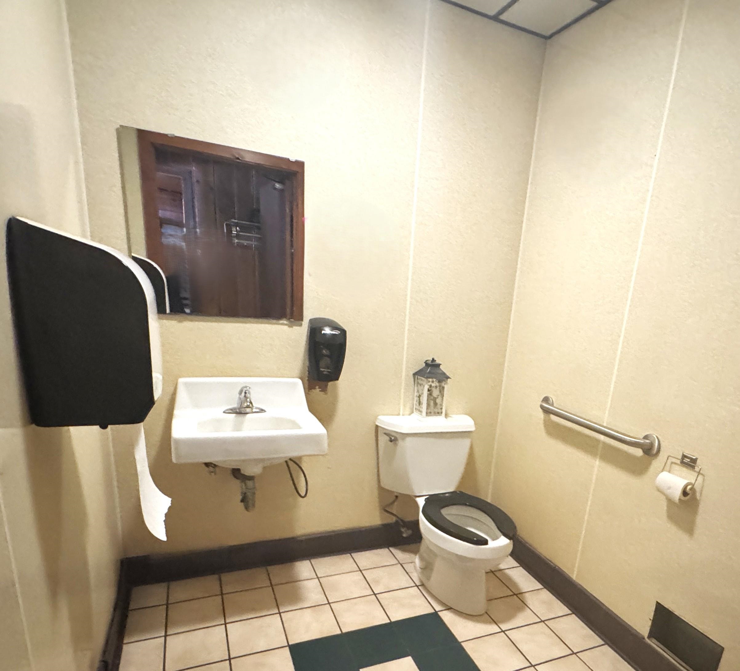 1315 Forrest Avenue Property Photo 14
