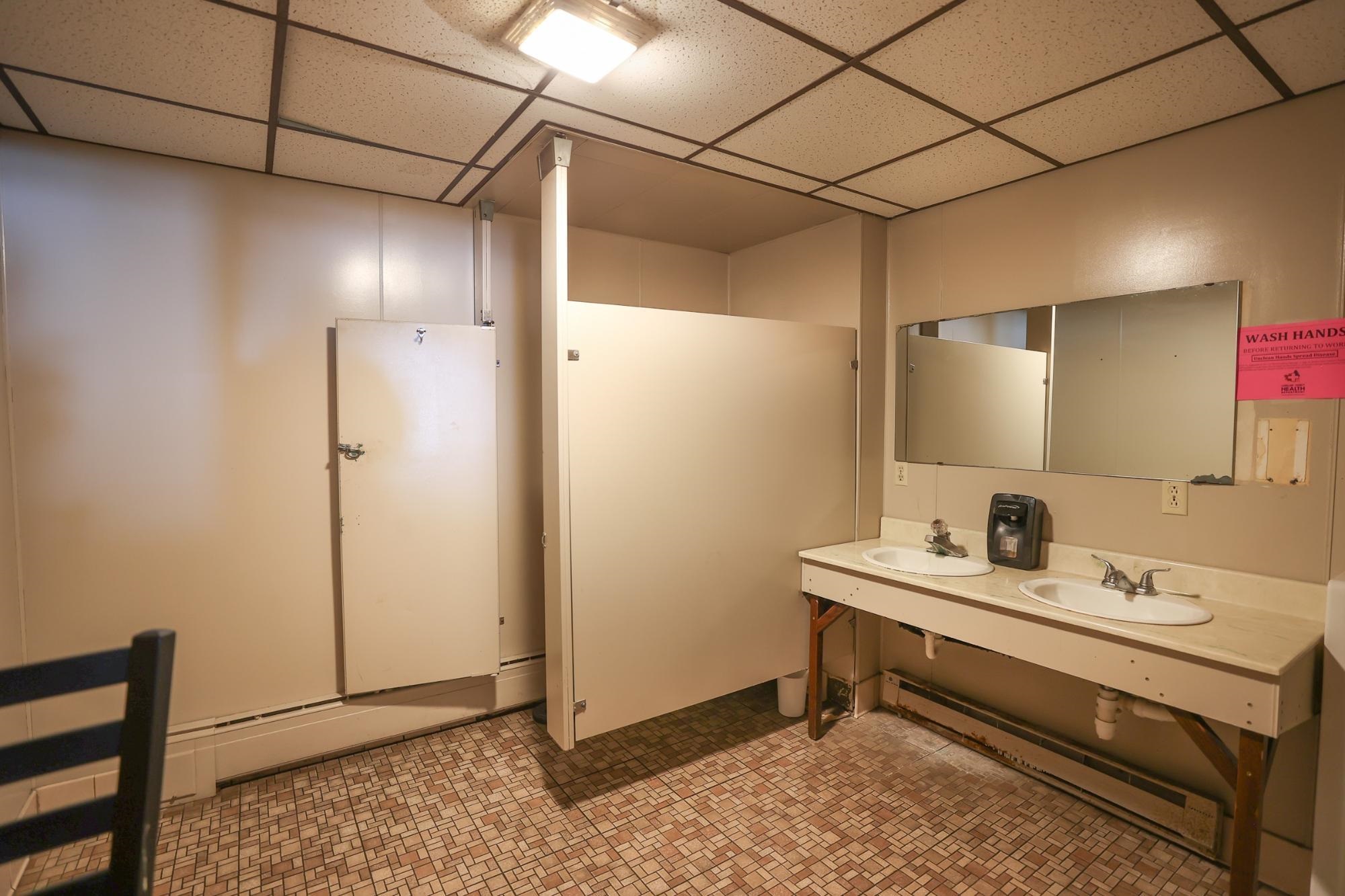 1315 Forrest Avenue Property Photo 17