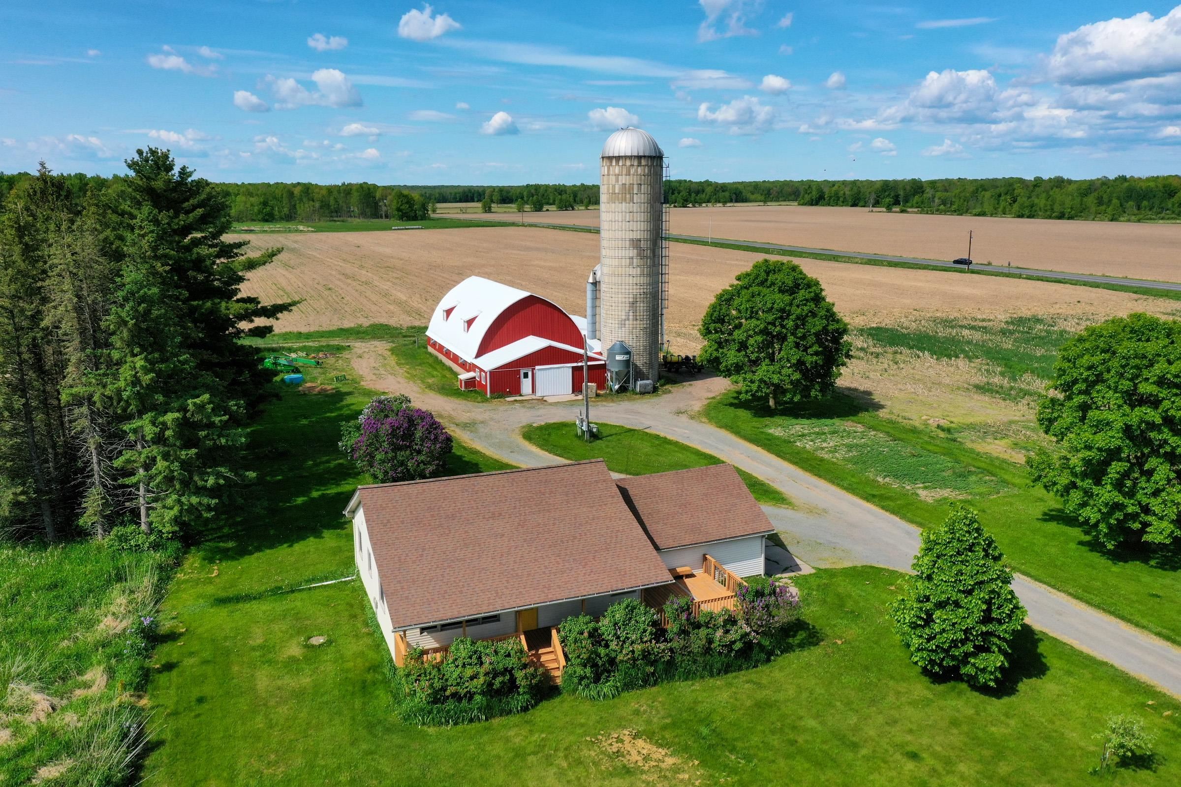 W16828 State Highway 64 Property Photo 1