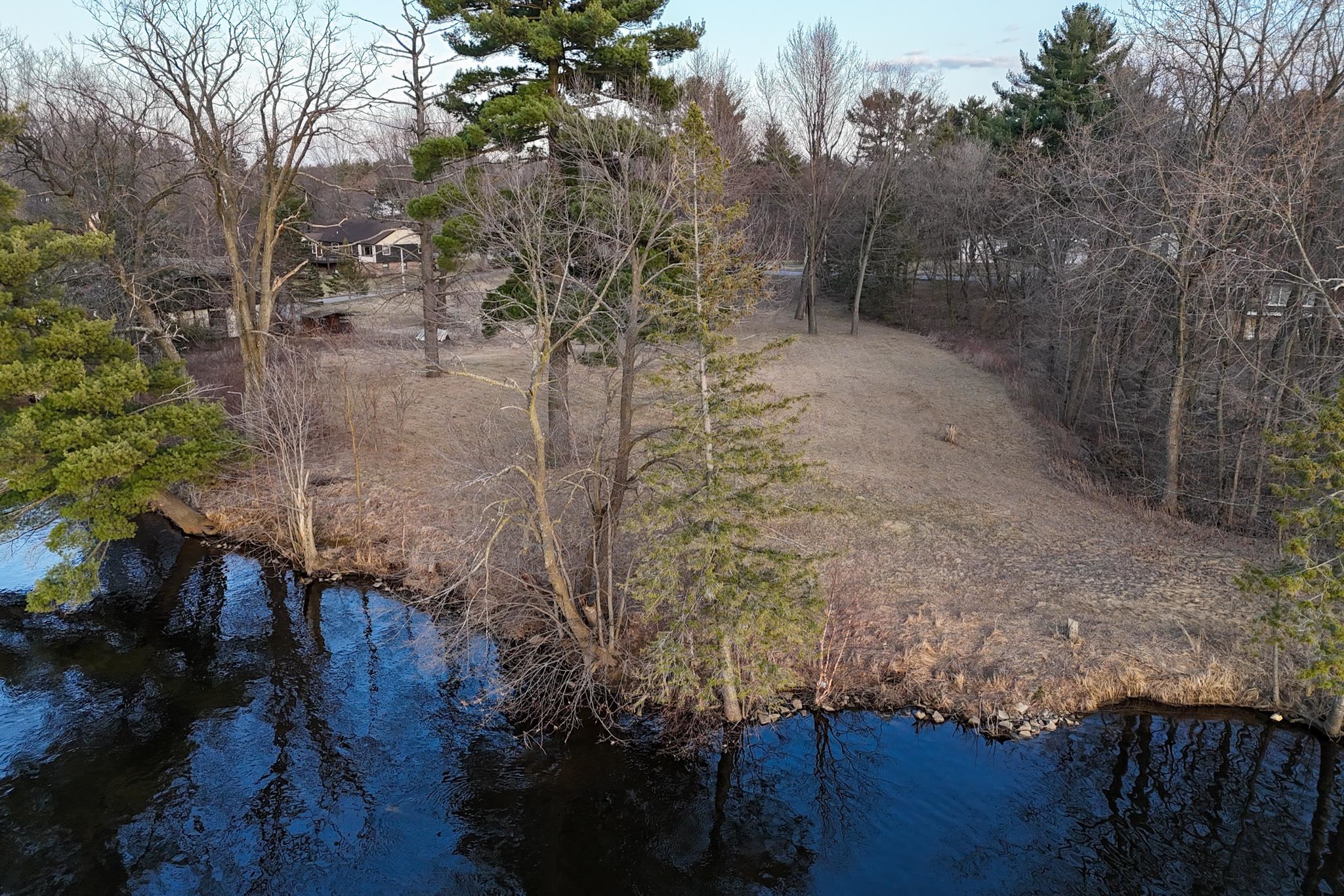 522 S Biron Drive Property Photo 8
