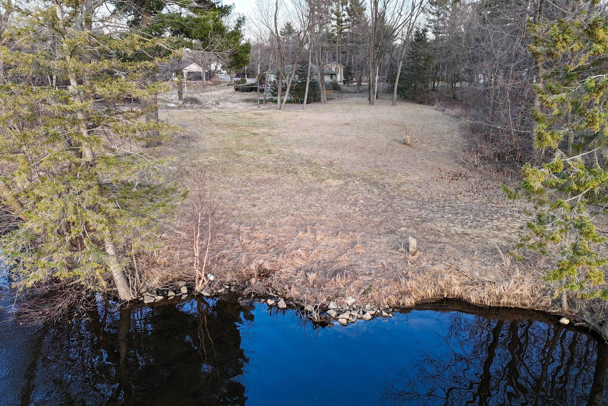 522 S Biron Drive Property Photo 9