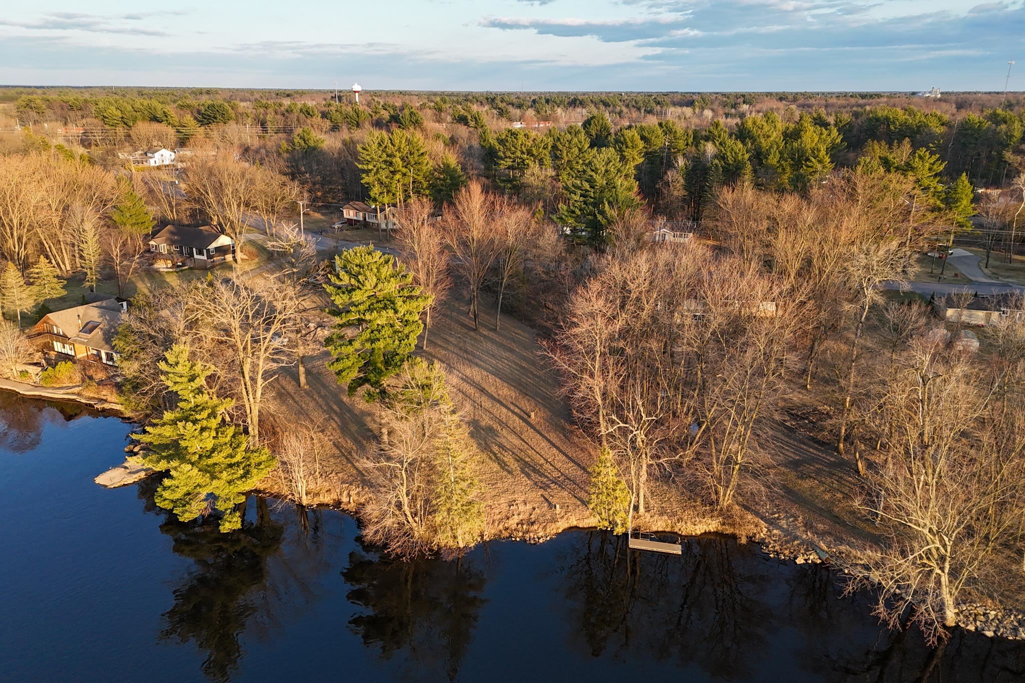 522 S Biron Drive Property Photo 14