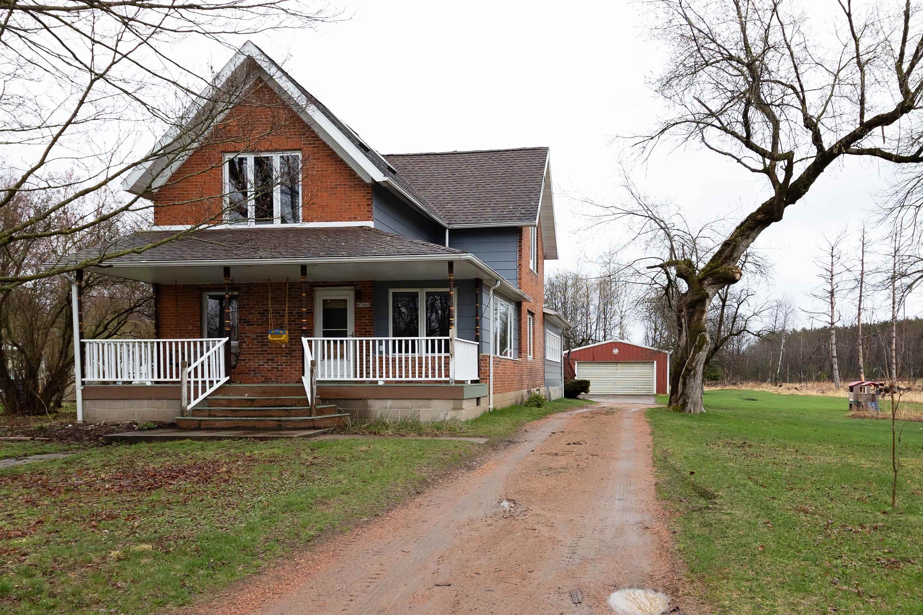 N7658 Pine Street Property Photo 1