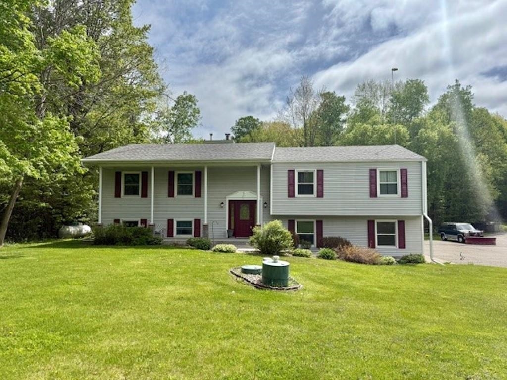 228227 COUNTY ROAD Y