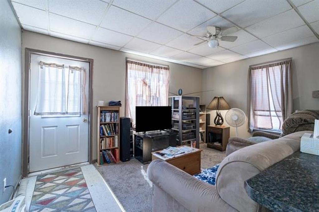1322 W Main Street Property Photo 44