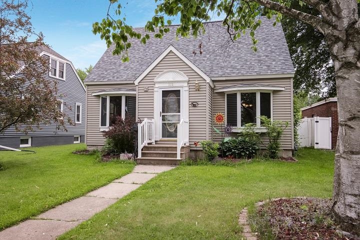 1111 S Cedar Avenue Property Photo 1
