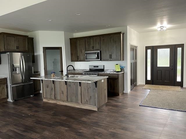 7729 Lanae Avenue Property Photo 7