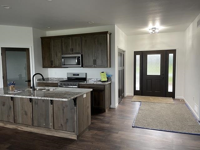 7729 Lanae Avenue Property Photo 8