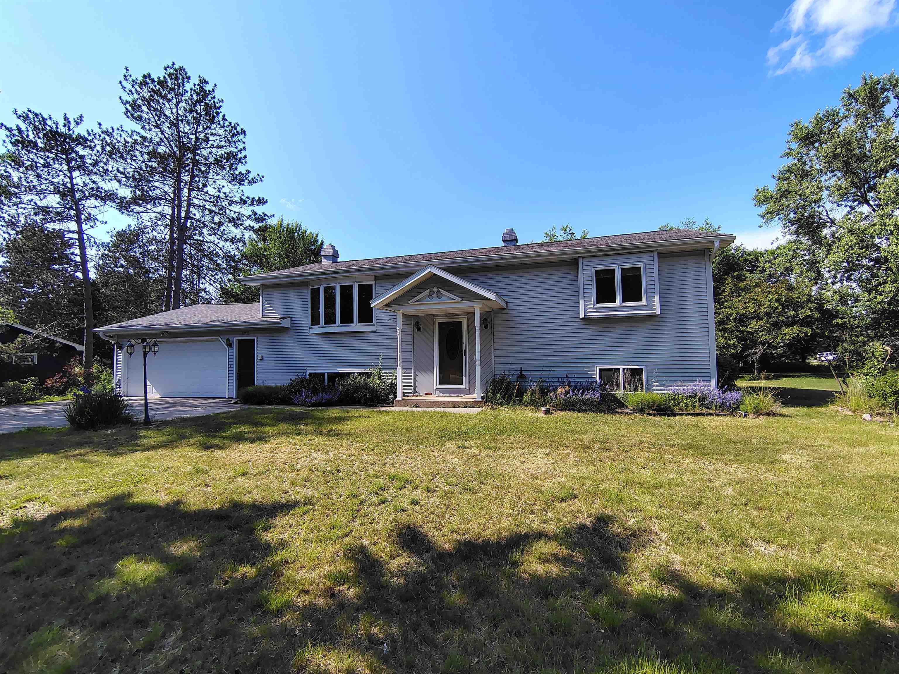 1754 Plantation Lane Property Photo 1