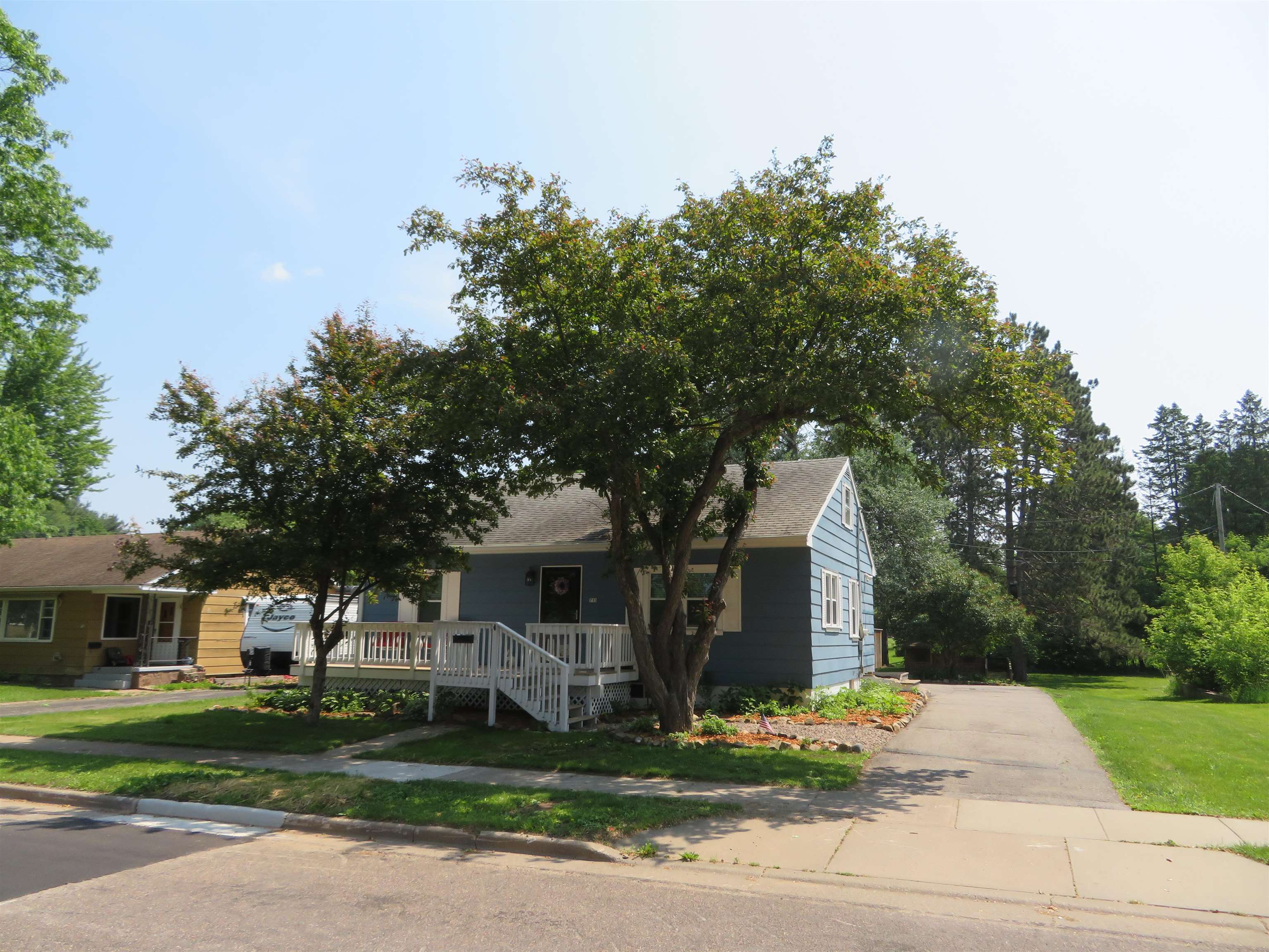 713 N Prospect Street Property Photo