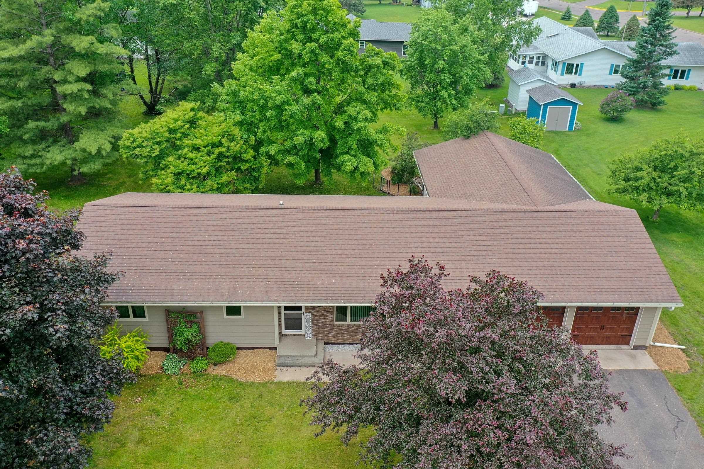 549 Zirngible Circle Property Photo 1