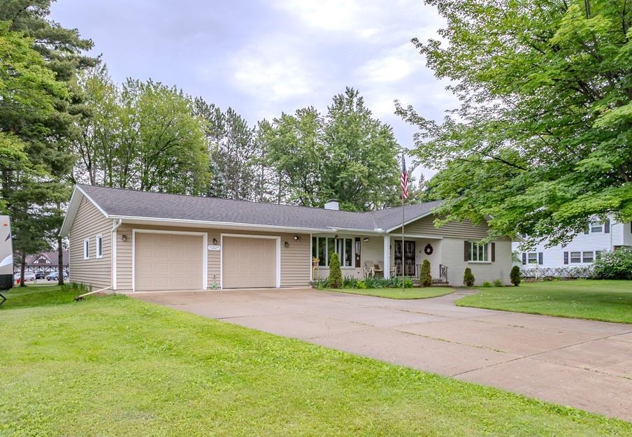 701 Tee Lane Drive Property Photo