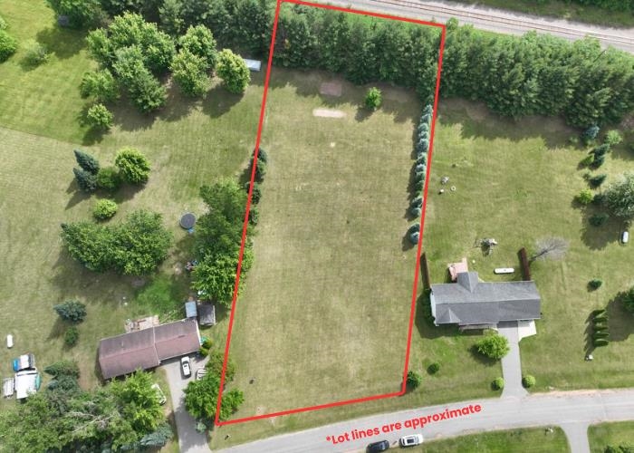 207541 Kris Lane Property Photo 1
