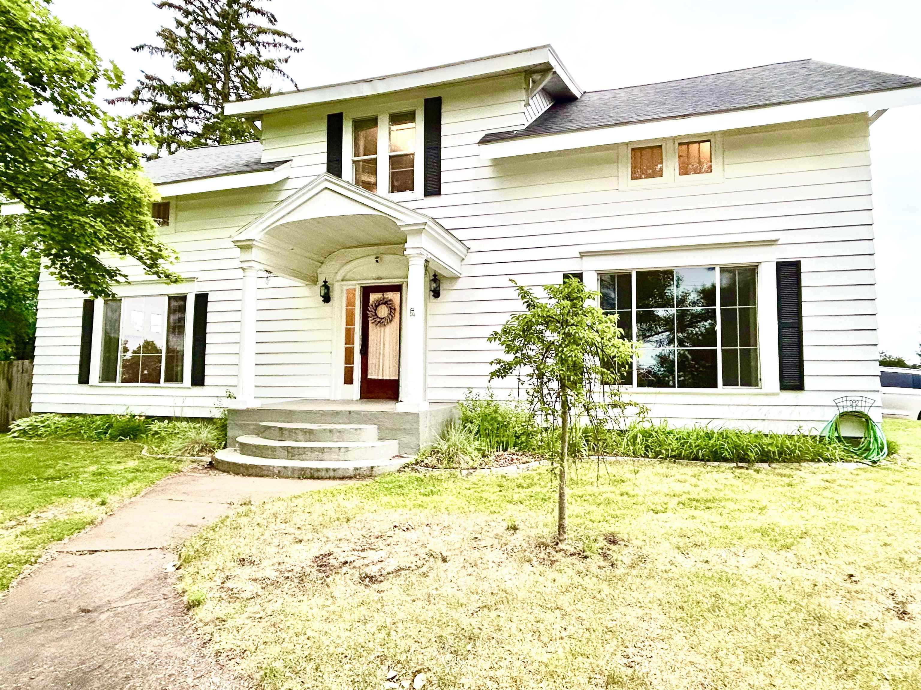 402 N Prospect Street Property Photo 1