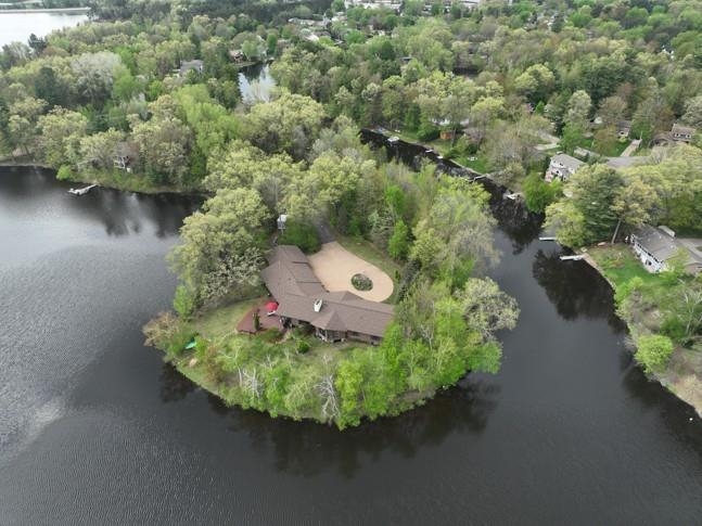 3325 Della Street Property Photo 1