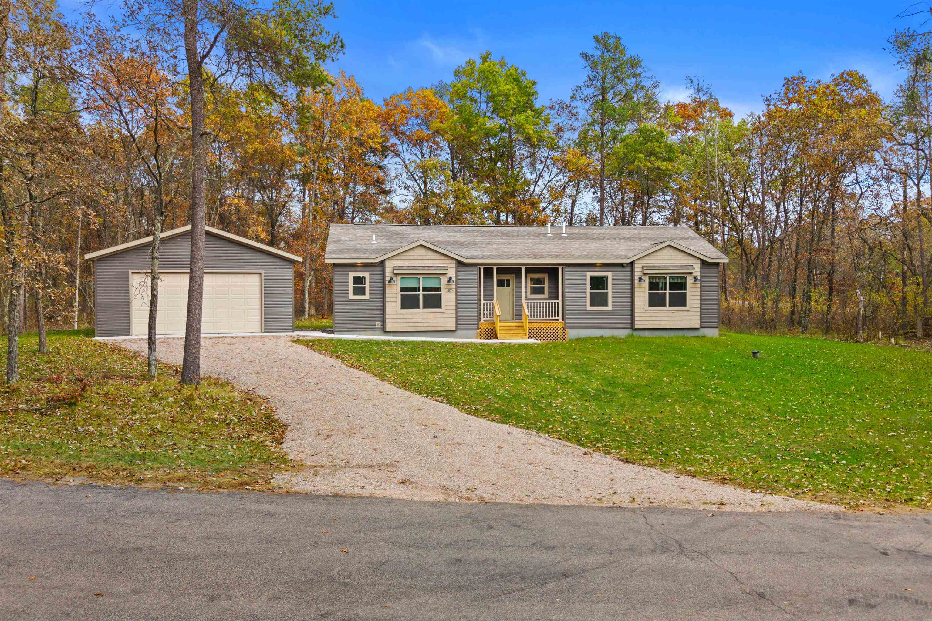 1574 Olive Trail Property Photo 39