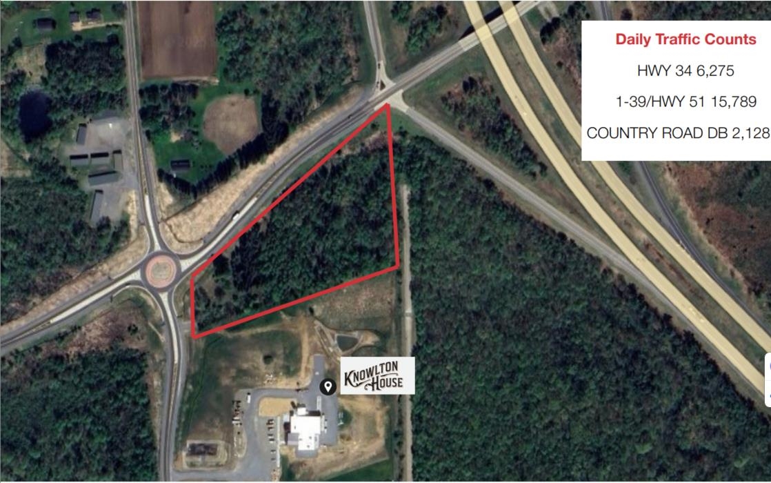 204739 County Road Db Property Photo 1
