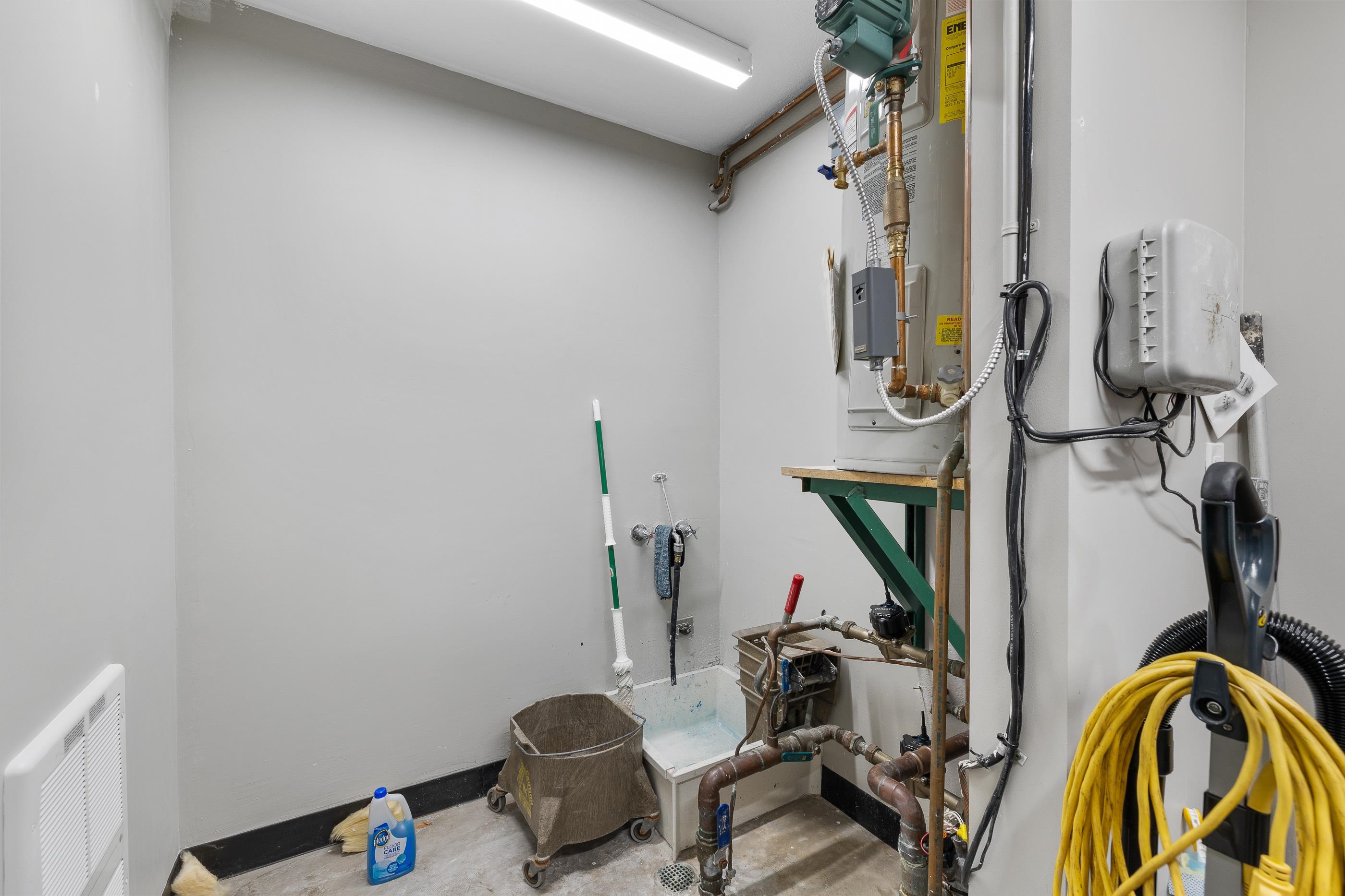 3101 Hoover Road Property Photo 52