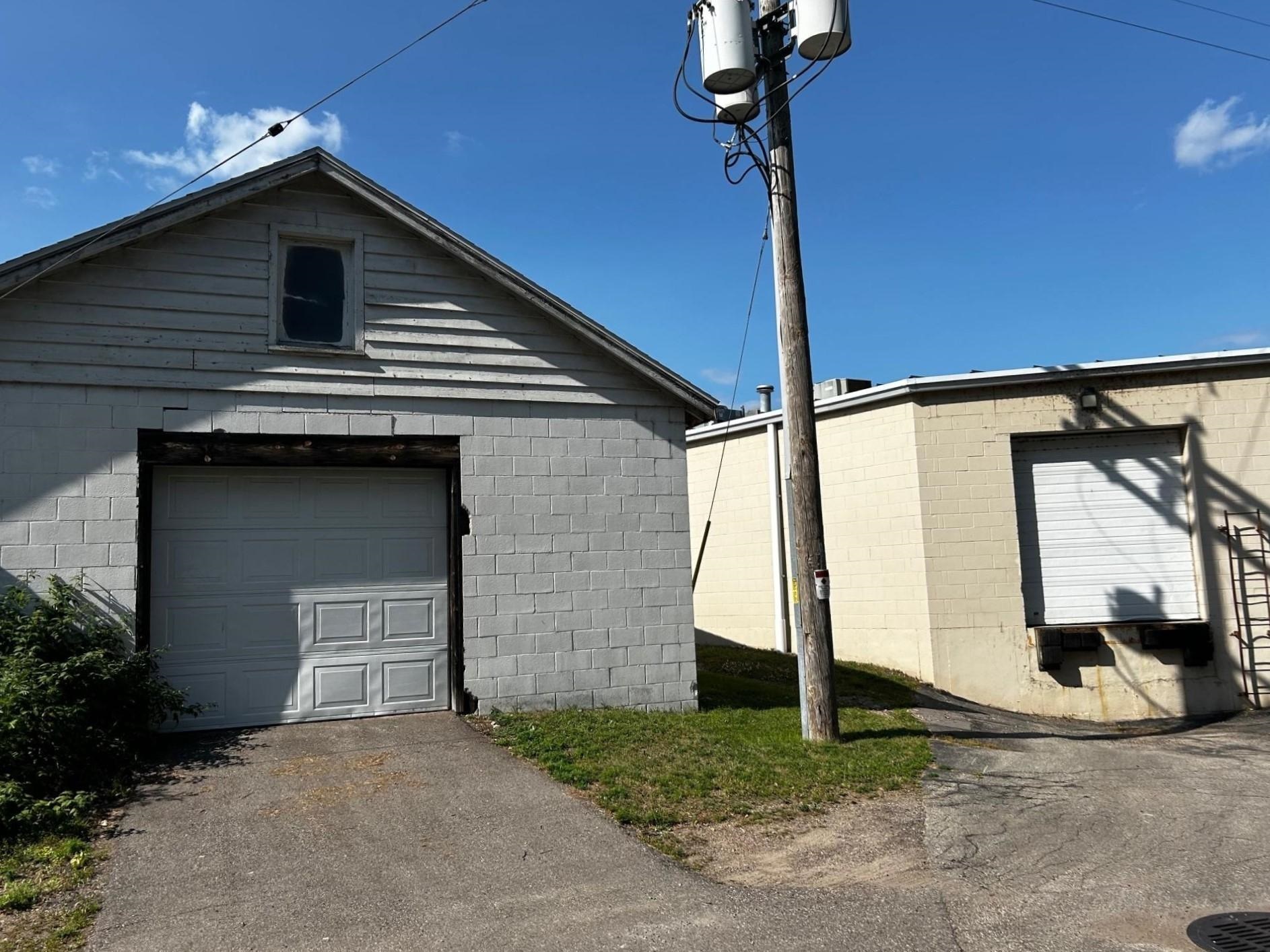 17887 State Highway 32 Property Photo 20