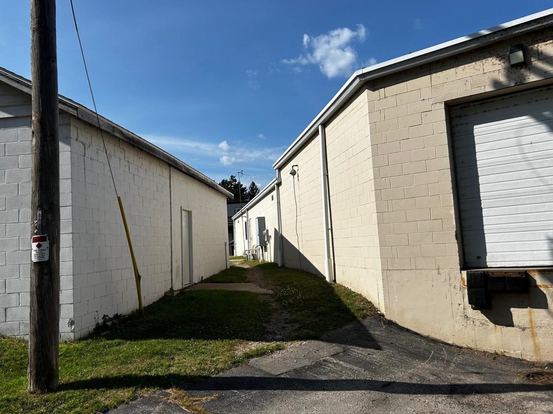 17887 State Highway 32 Property Photo 21