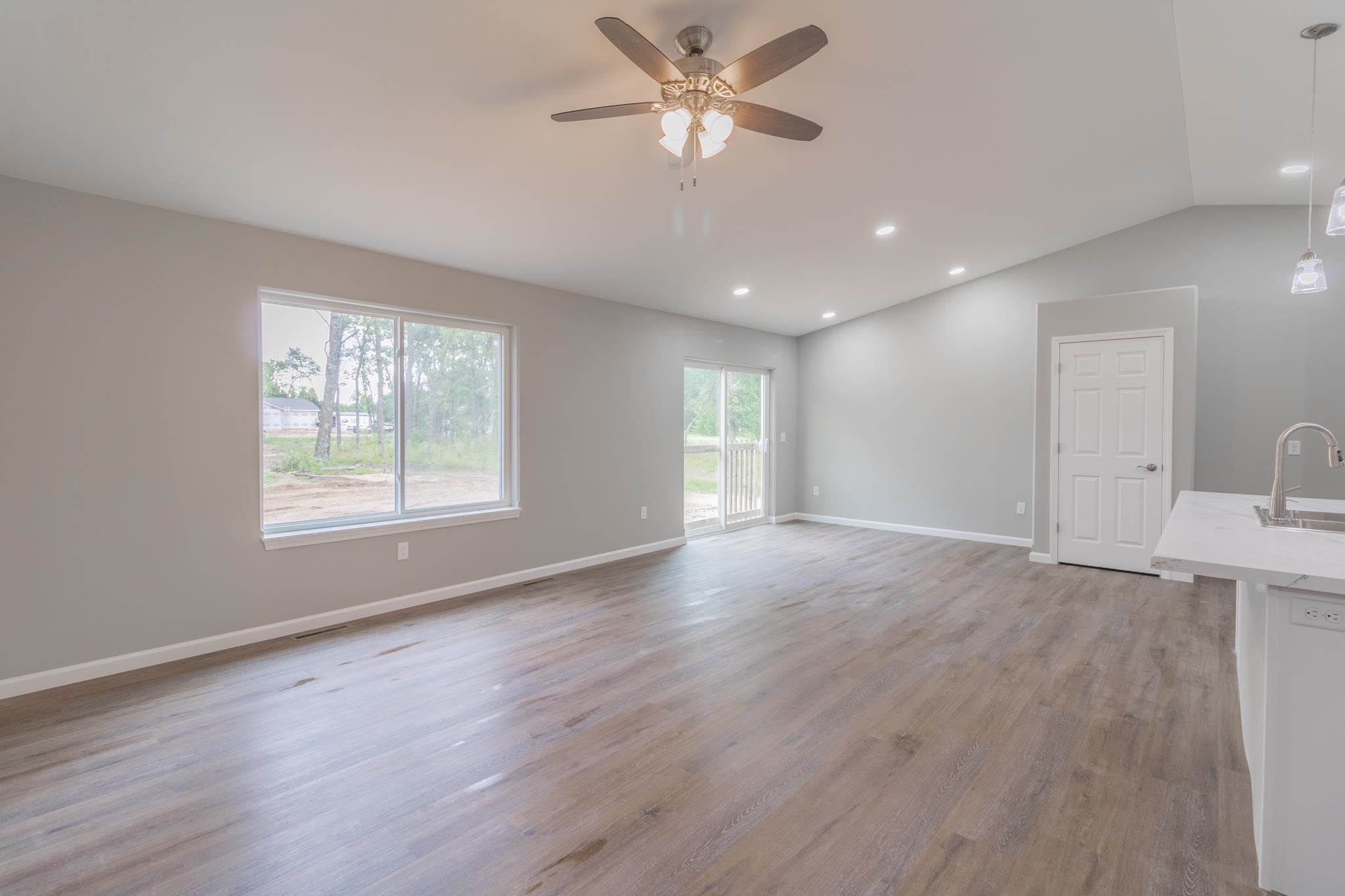 Lot 18 Lost Creek Property Photo 6