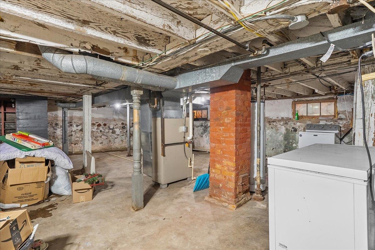 906 S Ash Avenue Property Photo 26